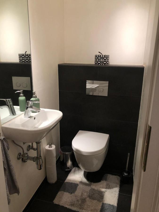 Quiet Apartment Next To Belvedere & Central Station Виена Екстериор снимка